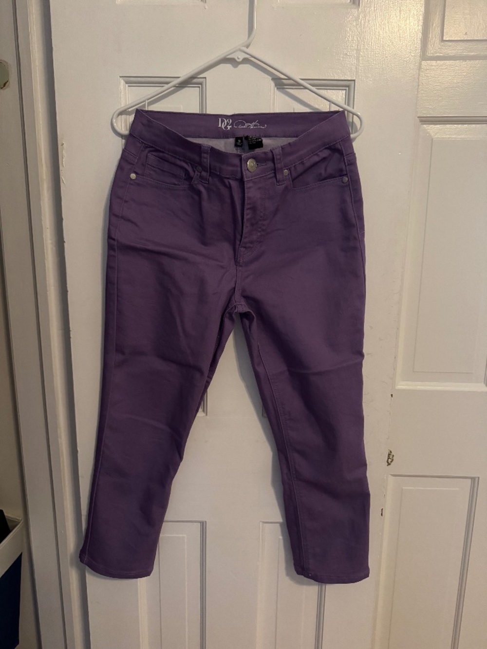 Lavender DG2 Size 8 jeans
